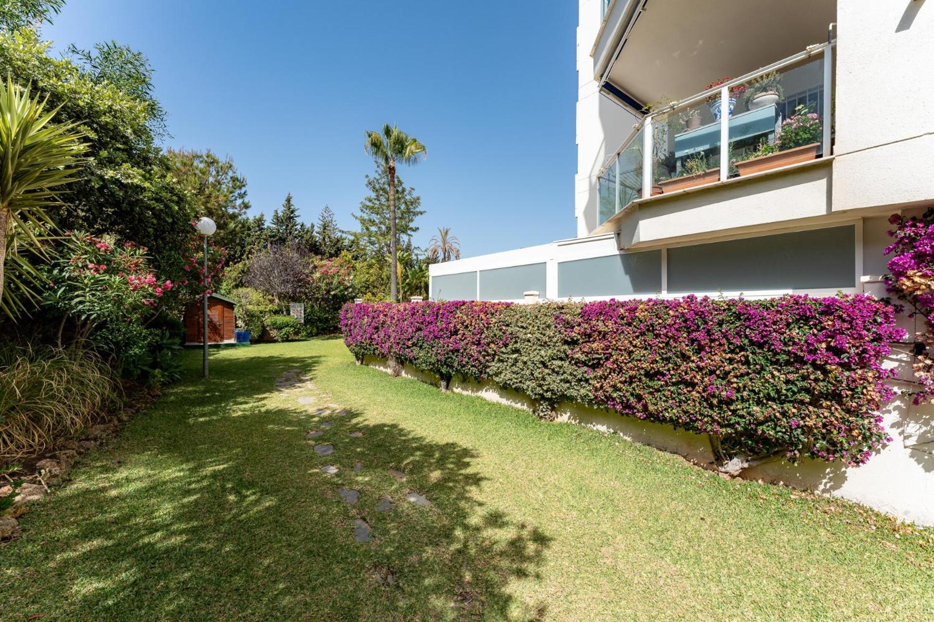 Malagasuite Marbella Pool Paradise Bagian luar foto